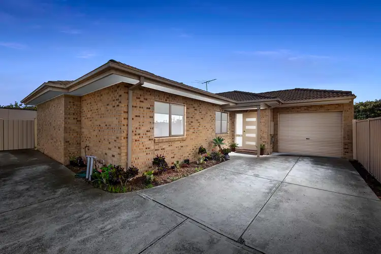 2/174 William Street, St Albans VIC 3021
