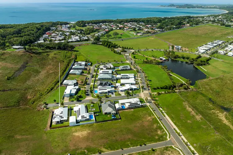 9 Viewpoint Street, Shoal Point QLD 4750