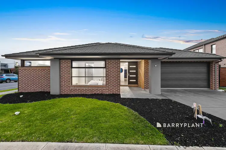 1 Copabella Circuit, Clyde North VIC 3978