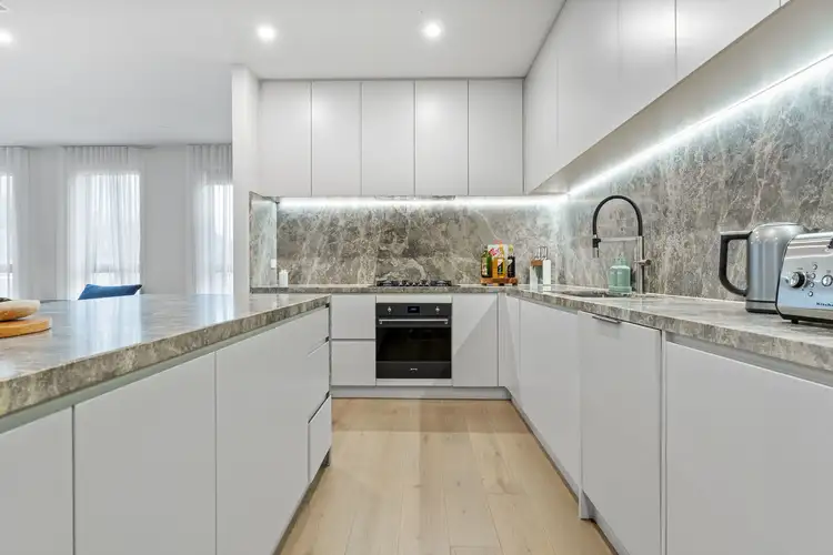 Fourth view of Homely house listing, 15 Noble Avenue, Strathmore VIC 3041