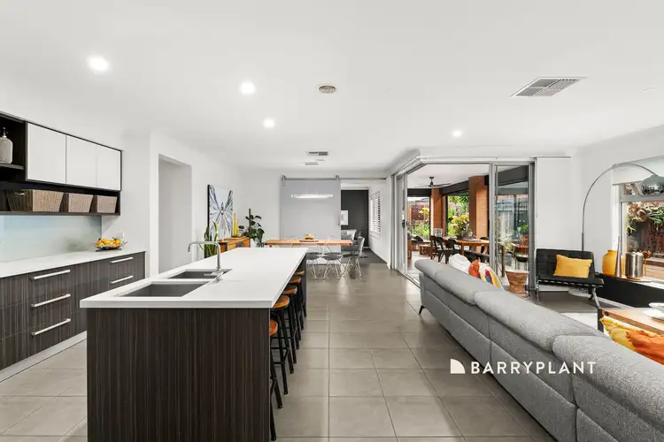 Sixth view of Homely house listing, 10 Wombat Court, Narre Warren South VIC 3805