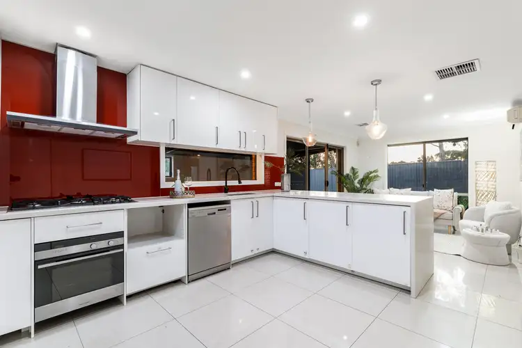 Sixth view of Homely house listing, 2 Palmer Close, Rowville VIC 3178