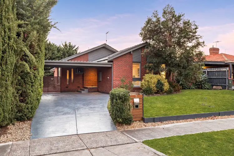 3 Kalbarri Court, Taylors Lakes VIC 3038