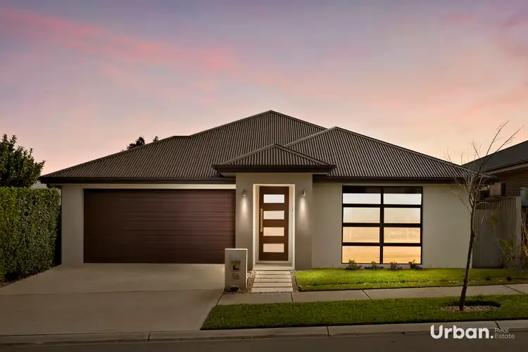 16 Eaglerange Avenue, Gledswood Hills NSW 2557