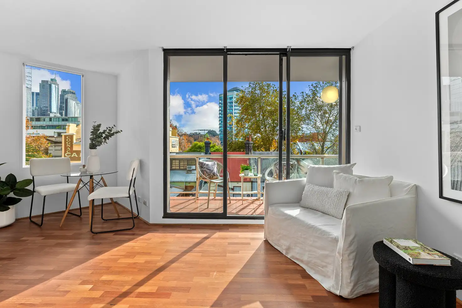 Main view of Homely studio listing, 5/68 Crown Street, Woolloomooloo NSW 2011