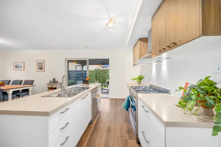 Seventh view of Homely house listing, 20 Hiskey Crescent, Werribee VIC 3030
