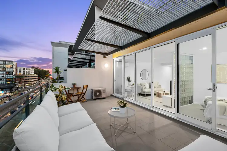 Fifth view of Homely apartment listing, 301/637-641 Pittwater Road, Dee Why NSW 2099