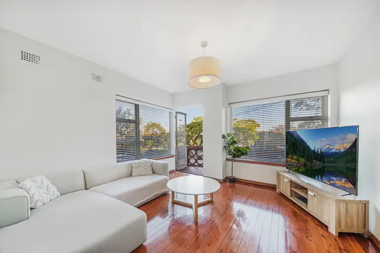 Fourth view of Homely apartment listing, 2/72 Murdoch Street, Cremorne NSW 2090