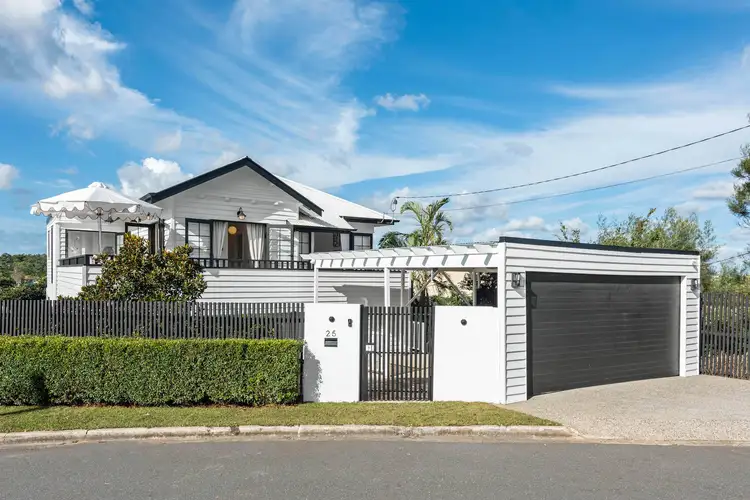 25 Quirinal Crescent, Seven Hills QLD 4170