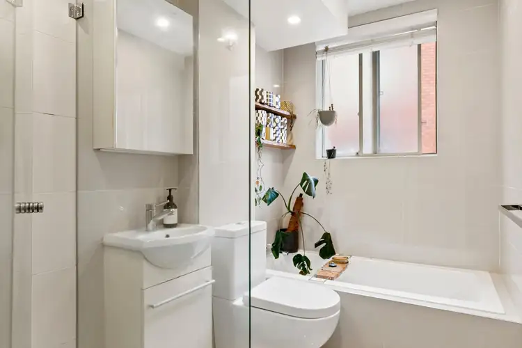 Sixth view of Homely unit listing, 11/43 Sturdee Parade, Dee Why NSW 2099