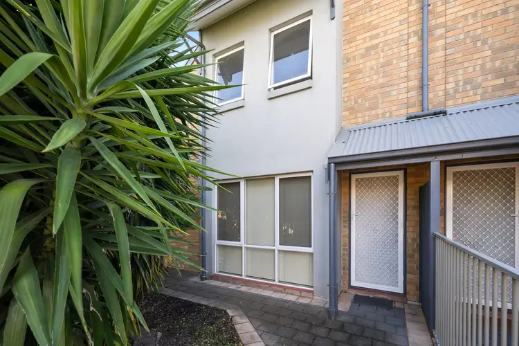 37 Frederick Street