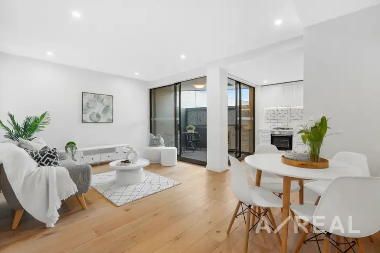 206/5-7 Montrose Street