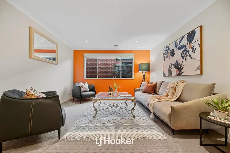 Fourth view of Homely house listing, 6 Crestway Drive, Cranbourne North VIC 3977