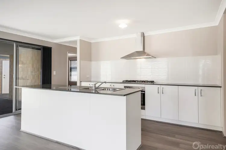 98 Aurea Boulevard, Golden Bay WA 6174