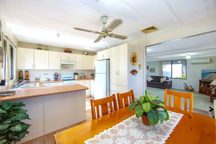 1/4 Gimberts Road