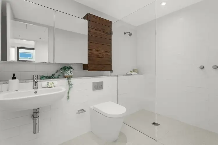 Fifth view of Homely apartment listing, 304/220 Pacific Highway, Crows Nest NSW 2065