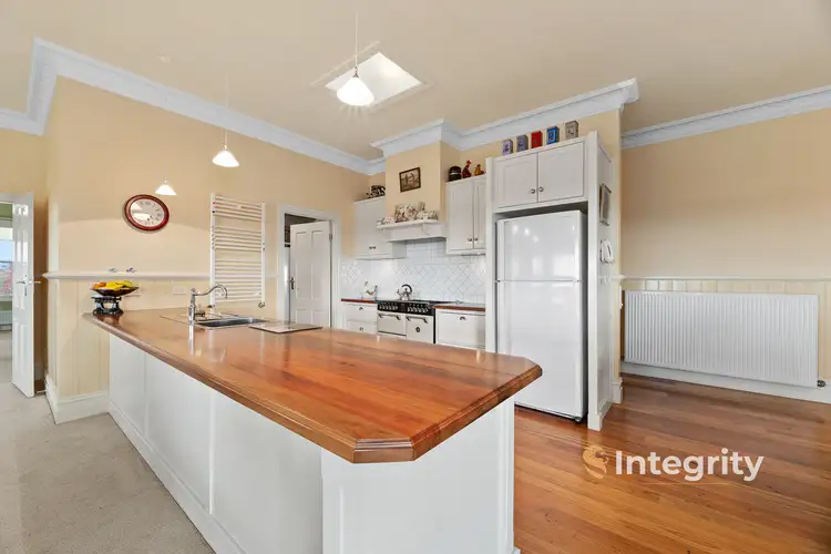 Fifth view of Homely house listing, 180 Brigadoon Road, Highlands VIC 3660