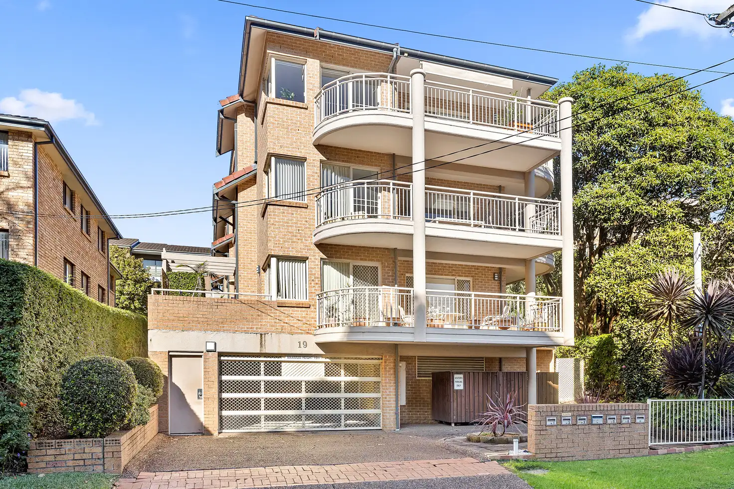 Main view of Homely unit listing, 4/19 Edward Street, Wollongong NSW 2500