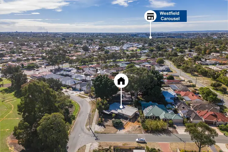 Fifth view of Homely house listing, 2 Brandon Way, Lynwood WA 6147