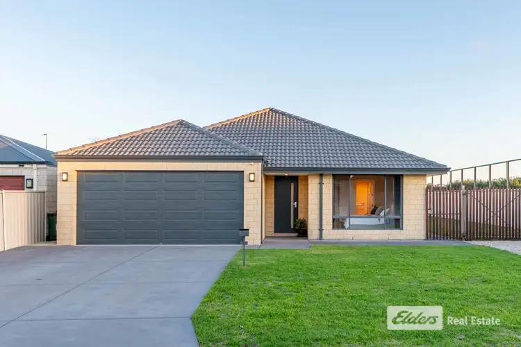 Second view of Homely house listing, 33 Comet Corner, Mckail WA 6330