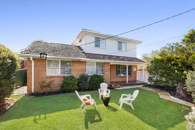 9a Talwong Street, Hornsby Heights NSW 2077