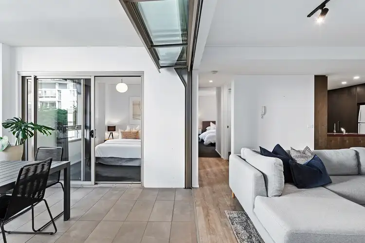 Sixth view of Homely apartment listing, 4402/6 Alexandra Drive, Camperdown NSW 2050