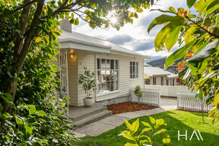 10 Banks Street, Warrane TAS 7018