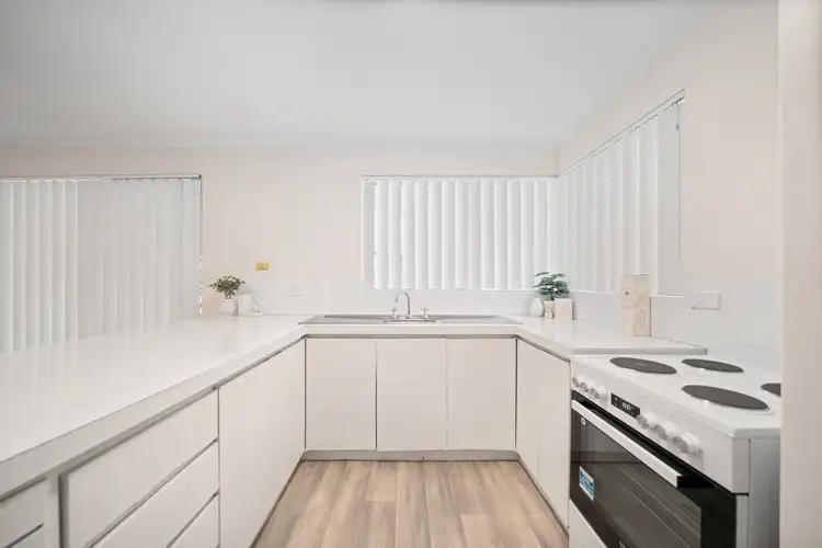 Fourth view of Homely villa listing, 2/94 Wendouree Road, Wilson WA 6107