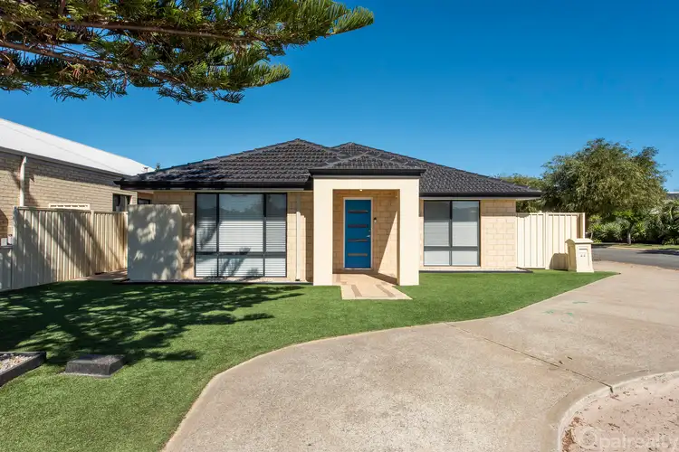 64 Bancoura Parkway, Secret Harbour WA 6173