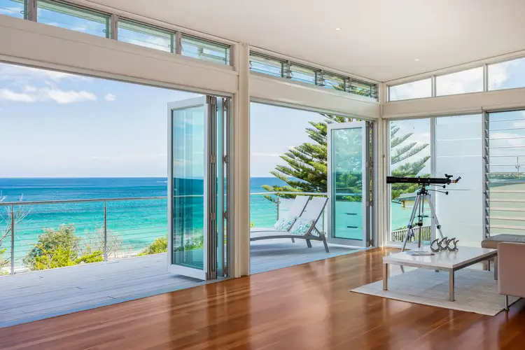 65 South Pacific Crescent