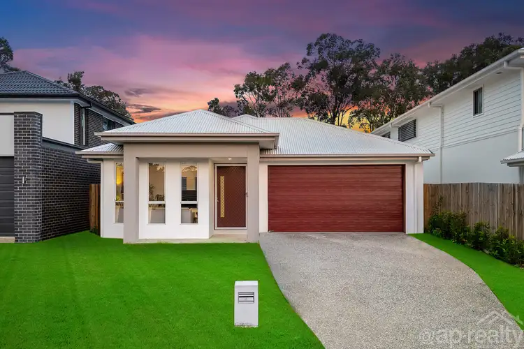 4 Retreat Place, Pallara QLD 4110