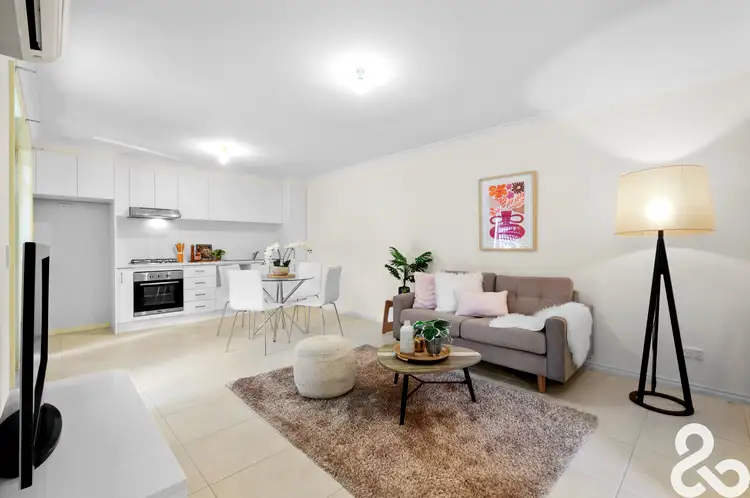 Second view of Homely unit listing, 2/11 David Street, Lalor VIC 3075