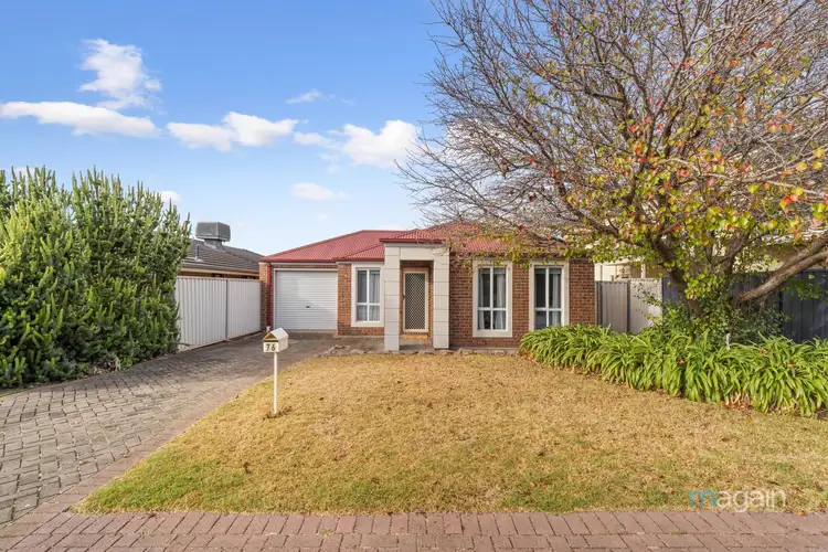 76 Pridham Boulevard, Aldinga Beach SA 5173