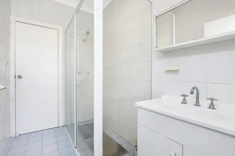 Sixth view of Homely house listing, 37 Elouera Crescent, Kanahooka NSW 2530