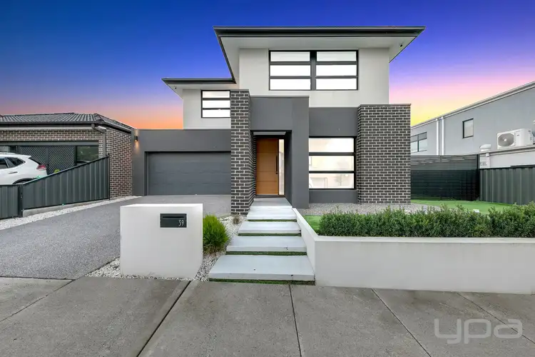 Second view of Homely house listing, 39 Coronado Avenue, Craigieburn VIC 3064