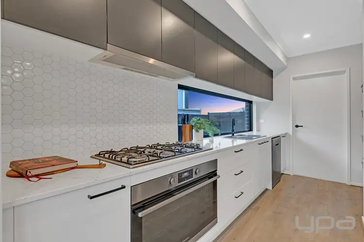 Sixth view of Homely house listing, 39 Coronado Avenue, Craigieburn VIC 3064