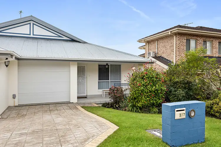 Main view of Homely semi-detached listing, 2/7 Todd Link, Albion Park NSW 2527
