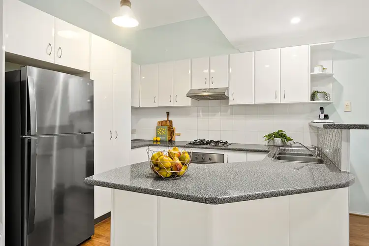 Third view of Homely semi-detached listing, 2/7 Todd Link, Albion Park NSW 2527