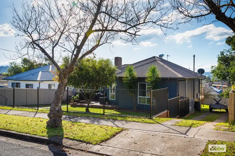 1 Blomfield Avenue, Bega NSW 2550