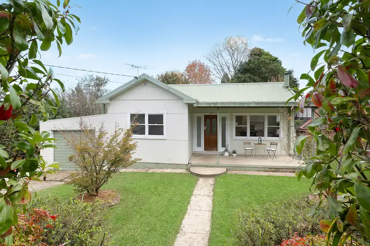 27 Bedford Road, Woodford NSW 2778
