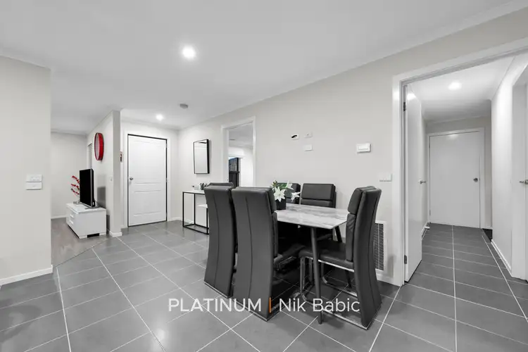 Fifth view of Homely unit listing, 13/9 Carly Close, Narre Warren South VIC 3805