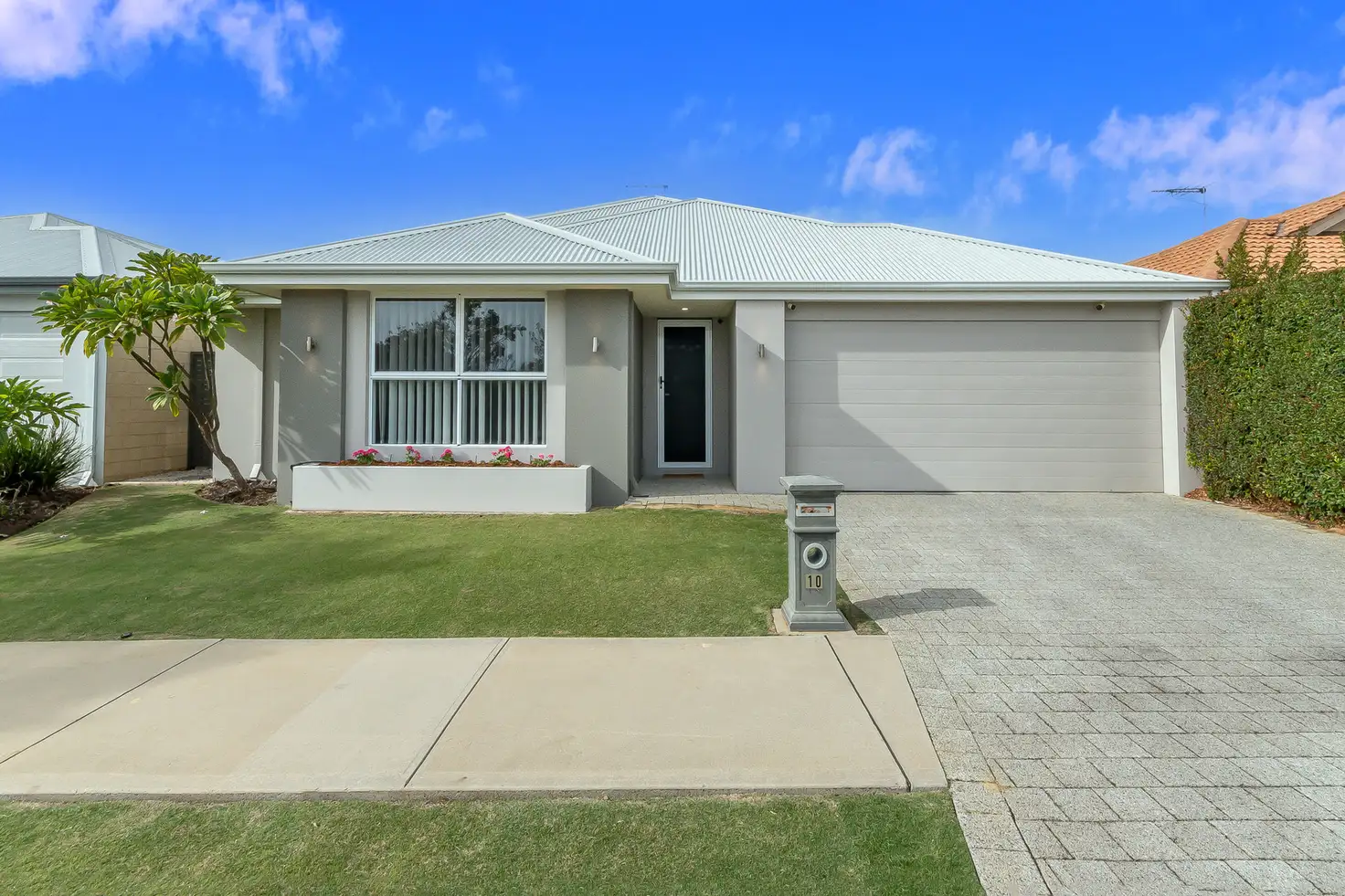 Main view of Homely house listing, 10 Caldwell Parkway, Haynes WA 6112