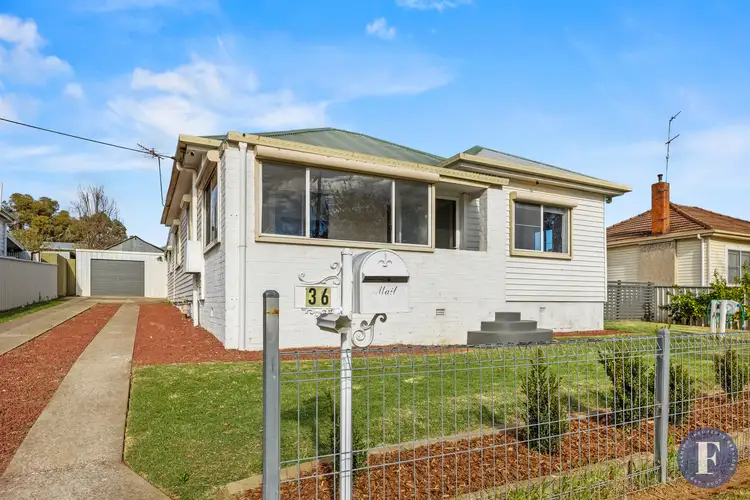 36 Currawong Street, Young NSW 2594