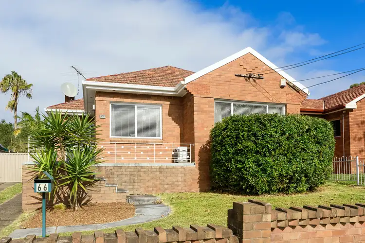 66 Warraba Street, Como NSW 2226