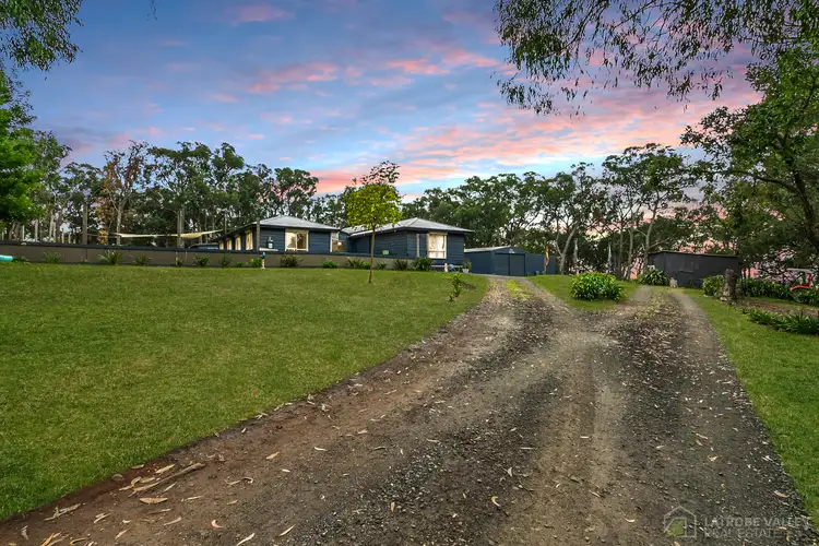 90 Rita Drive, Callignee VIC 3844