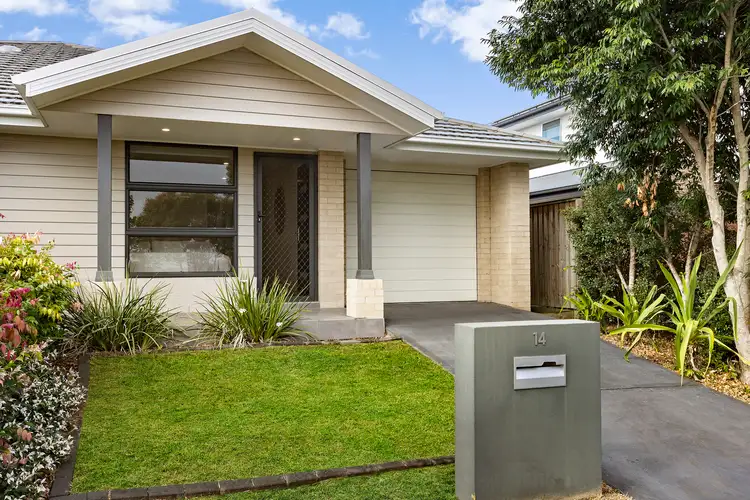 14 Threlkeld Crescent, Fletcher NSW 2287