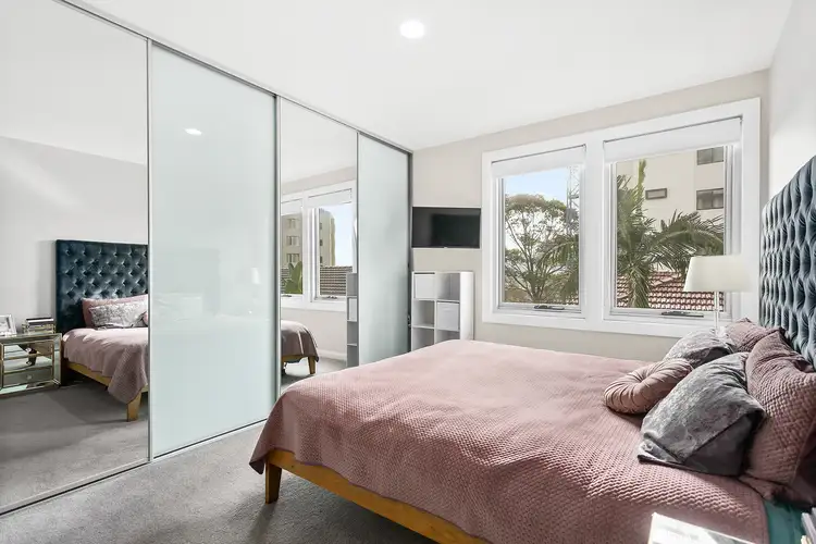 Sixth view of Homely unit listing, 3/15 Park Street, North Wollongong NSW 2500