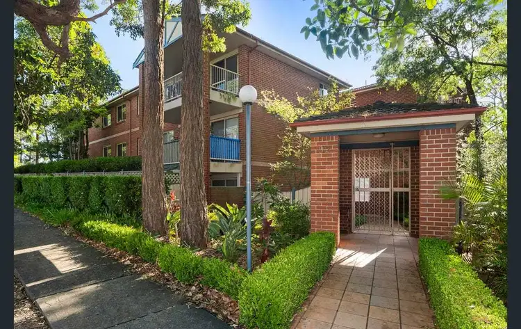 3/92 Hunter Street, Hornsby NSW 2077
