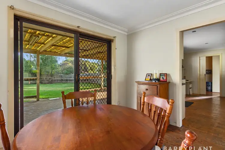 Fifth view of Homely house listing, 7 Denham Court, Scoresby VIC 3179