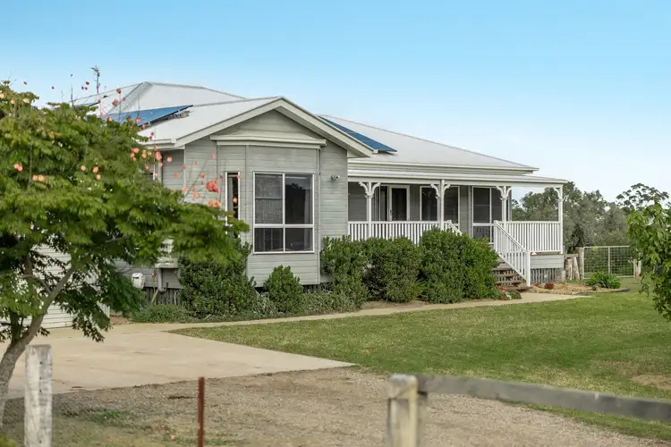 7 Gilbert Court, Gowrie Junction QLD 4352